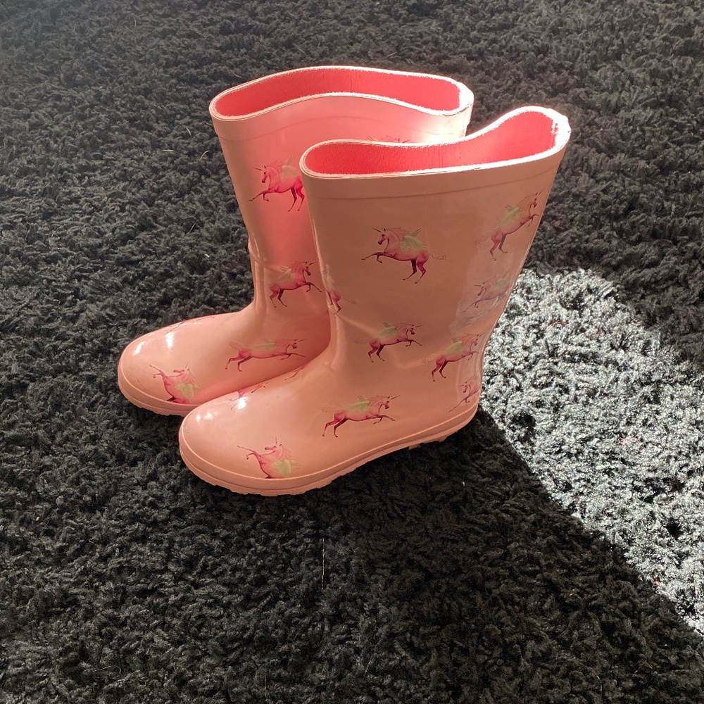 Rain boots